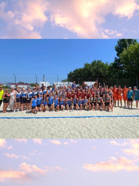 Конотопські гандболістки – срібні призерки чемпіонату України з пляжного гандболу