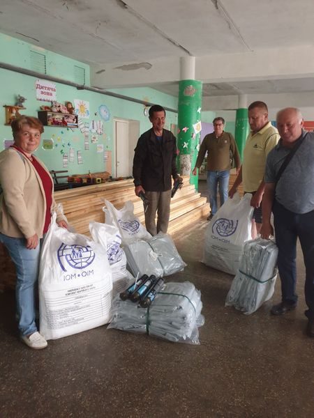 Мешканці Свеської громади Шосткинського району отримали гуманітарну допомогу від МОМ (+фото)