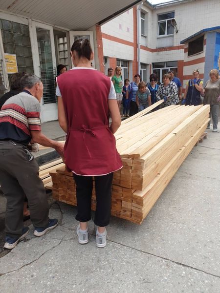 Мешканці Свеської громади Шосткинського району отримали гуманітарну допомогу від МОМ (+фото)