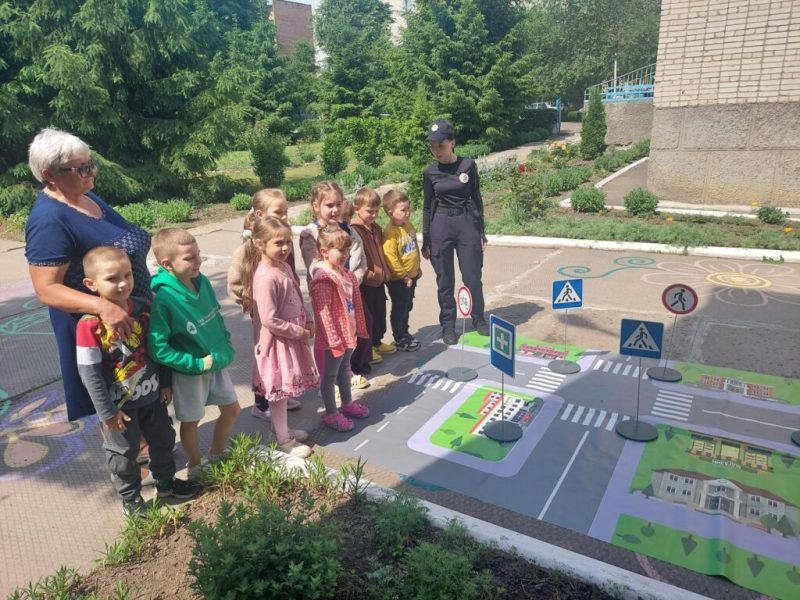 Мобільний клас безпеки продовжує роботу в дошкільних закладах Конотопа