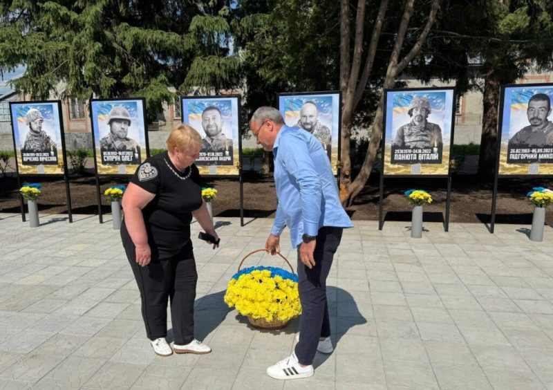 На Конотопщині відбулося відкриття пам’ятних знаків захисникам України