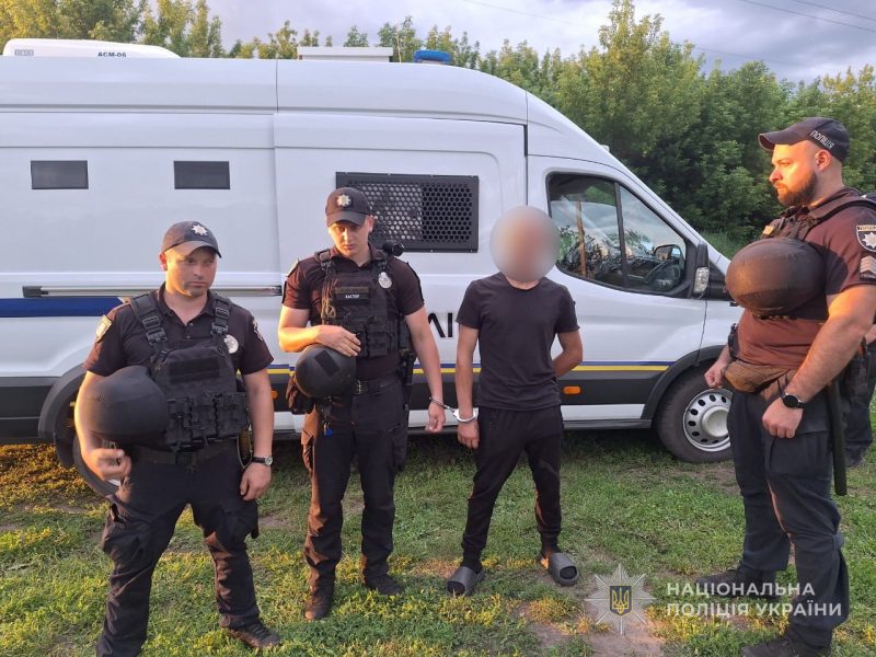 На Охтирщині зловмисники побили чоловіка до смерті і закопали тіло в чагарниках