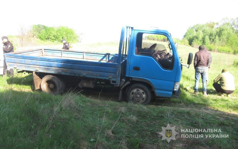На Сумщині екоінспектори врятували червонокнижних бабаків від рук браконьєрів