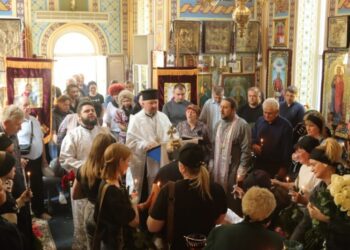 Охтирчани попрощалися із захисником Олександром Заворою