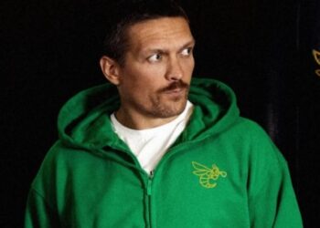 Олександр Усик запросив Трампа до себе додому: “Поживіть в Україні та подивіться, що відбувається щоночі”