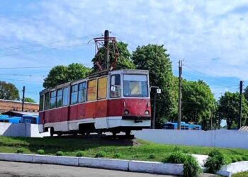 Пам’ятнику конотопському трамваю – 21 рік!