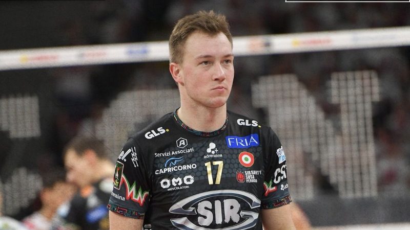 ПЛОТНИЦЬКИЙ: &laquo;Зміна громадянства? Це зараз дуже важке питання&raquo;