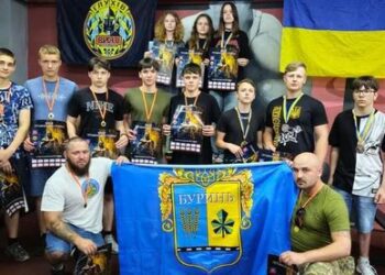 Спортсмени Шостки змагались за Кубок Гетьманської столиці з багатоповоротного жиму лежачі