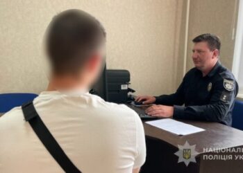 У Глухові поліція затримала магазинного крадія