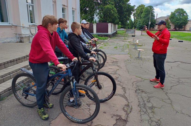 У Конотопі пройшли змагання з техніки велосипедного туризму серед молоді