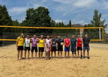 У Шостці майбутні захисники України відкрили сезон з пляжного волейболу