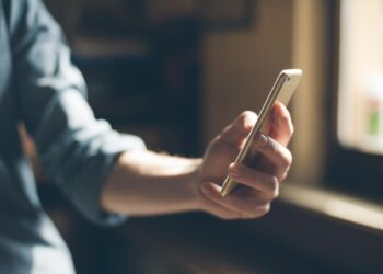 Українці зможуть без доплат користуватися звʼязком від українських операторів у 27 країнах ЄС