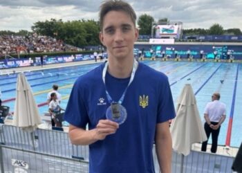 Українські плавці Бухов і Овчинников здобули медалі Євро U23