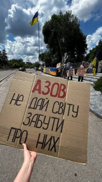 В Охтирці пройшла акція &laquo;НЕ МОВЧИ! ПОЛОН ВБИВАЄ!&raquo;