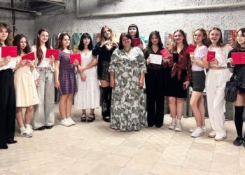 В Охтирській дитячій художній школі відбувся урочистий захист дипломних робіт