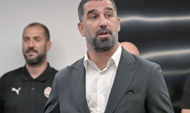 ВІДЕО. «Чого ви зараз хочете?». Туран отримав від Срни відповідь на питання