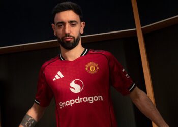 ВІДЕО. Ман Юнайтед презентував нову домашню форму