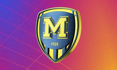 ВІДЕО. З шампанським у руках. Як Металіст 1925 вихід до УПЛ святкував