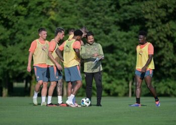 ВІДЕО. З Судаковим. 4 гравці приєдналися до Шахтаря на зборах