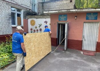 11 соціально важливих будівель Шостки отримали від “Проліска” допомогу для відновлення після обстрілів