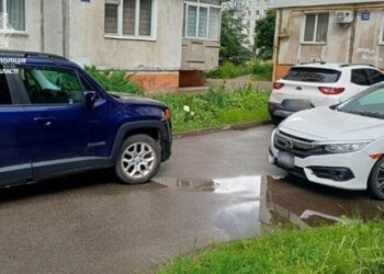 У Сумах склали два протоколи на сп’янілу жінку, яка вчинила ДТП пр. Свободи