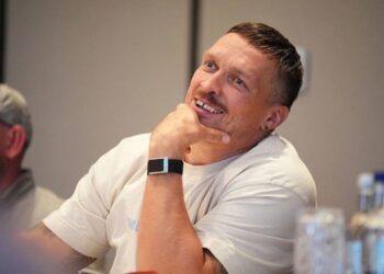 Усик порівняв свої поєдинки із Ф’юрі з польотом у космос