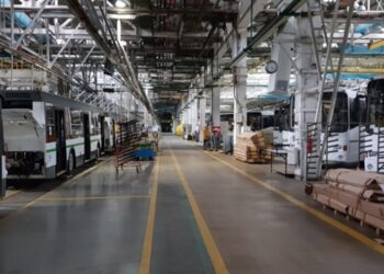 Четвертий автогігант Росії скорочує робочий тиждень