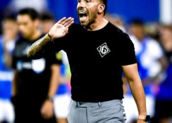 Карлос Тевес став новим головним тренером аргентинського Тальєреса