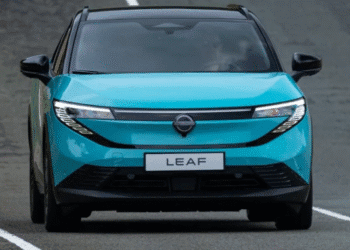 Довгоочікуваний Nissan Leaf зіткнувся з проблемою до виходу на ринок