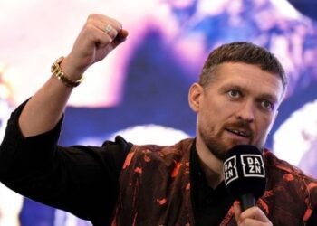 За 10 днів до реваншу: Усик вразив своєю формою