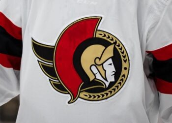 Клуб НХЛ Оттава Сенаторз продали за рекордну суму