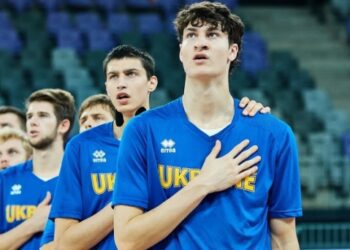 Максим Кличко травмувався у матчі молодіжного Євробаскету-2025 проти Чехії