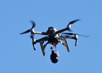 Через удар FPV-дроном у Шосткинському районі поранено 55-річного чоловіка