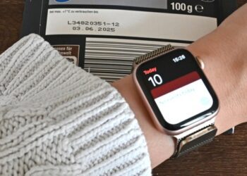 Ринок смарт-годинників падає п’ятий квартал поспіль