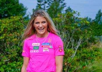 Далеко від десятки. Дві відомі норвезькі спортсменки подолали 32 км забігу