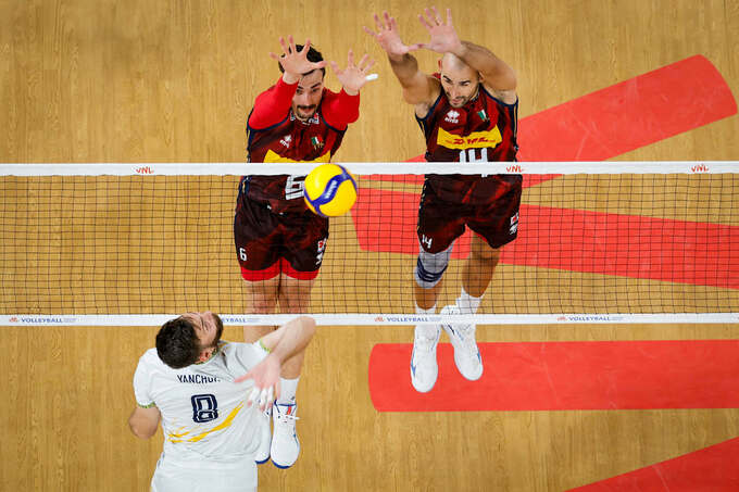 Дмитро ЯНЧУК: «У збірній по 2,5-3 години тренування. А потім ще тренажерка»