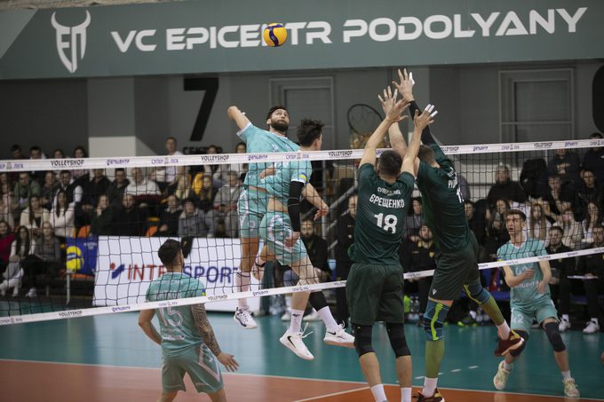 Дмитро ЯНЧУК: «У збірній по 2,5-3 години тренування. А потім ще тренажерка»