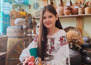 Юна писанкарка із Шостки – переможниця міжнародного конкурсу мистецтв