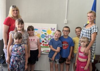 Літні зустрічі друзів