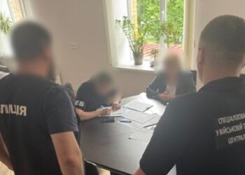 На Сумщині головбуха підприємства-виконавця оборонного замовлення підозрюють у несплаті понад 325 млн грн ПДВ