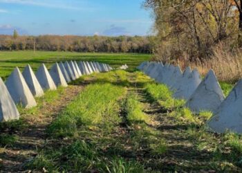 На Сумщині ущільнюють фортифікації трьох ліній оборони з урахуванням місцевого рельєфу