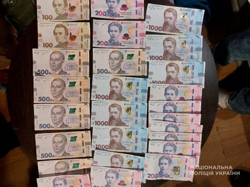 На Сумщині викрили шахрайське угруповання, яке обіцяло людям перевезення до ЄС