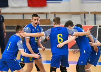Перша перемога. Українці впевнено обіграли Угорщину на Євроволеї U16