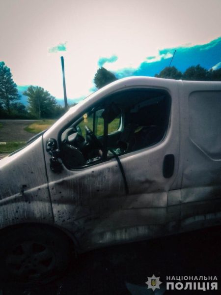 Пошкоджено житловий будинок, автомобіль та магазин-на Сумщині поліцейські документують наслідки на місцях ворожих влучань (+фото)
