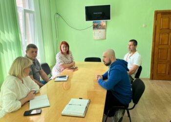 Шосткинська РВА налагоджує співпрацю з гуманітарною організацією, яка готує гарячі обіди нужденним