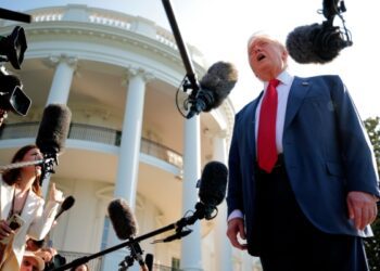 Трамп не відкидає варіанту запровадити вторинні санкції проти РФ раніше, ніж через 50 днів