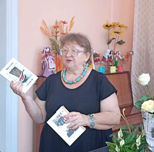 У Конотопській бібліотеці відбувся літературний вечір Ірини Козлової