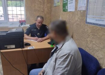 У Кролевці поліцейські припинили наркоторгівлю: справу скеровано до суду