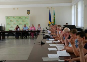 У Ромнах затвердили нових перевізників на міських і приміських маршрутах