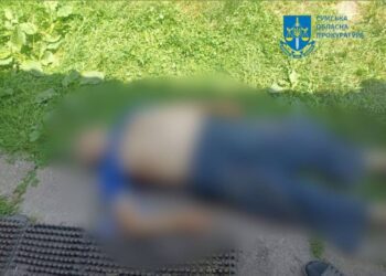 У Середина-Буді від російського обстрілу на власному подвір’ї загинув 70-річний чоловік